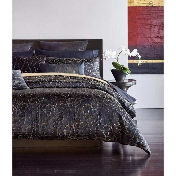 Donna Karan Black Onyx Full/Queen Duvet Cover + 2 Standard Shams + 2 Euro Shams - Picture 1 of 16